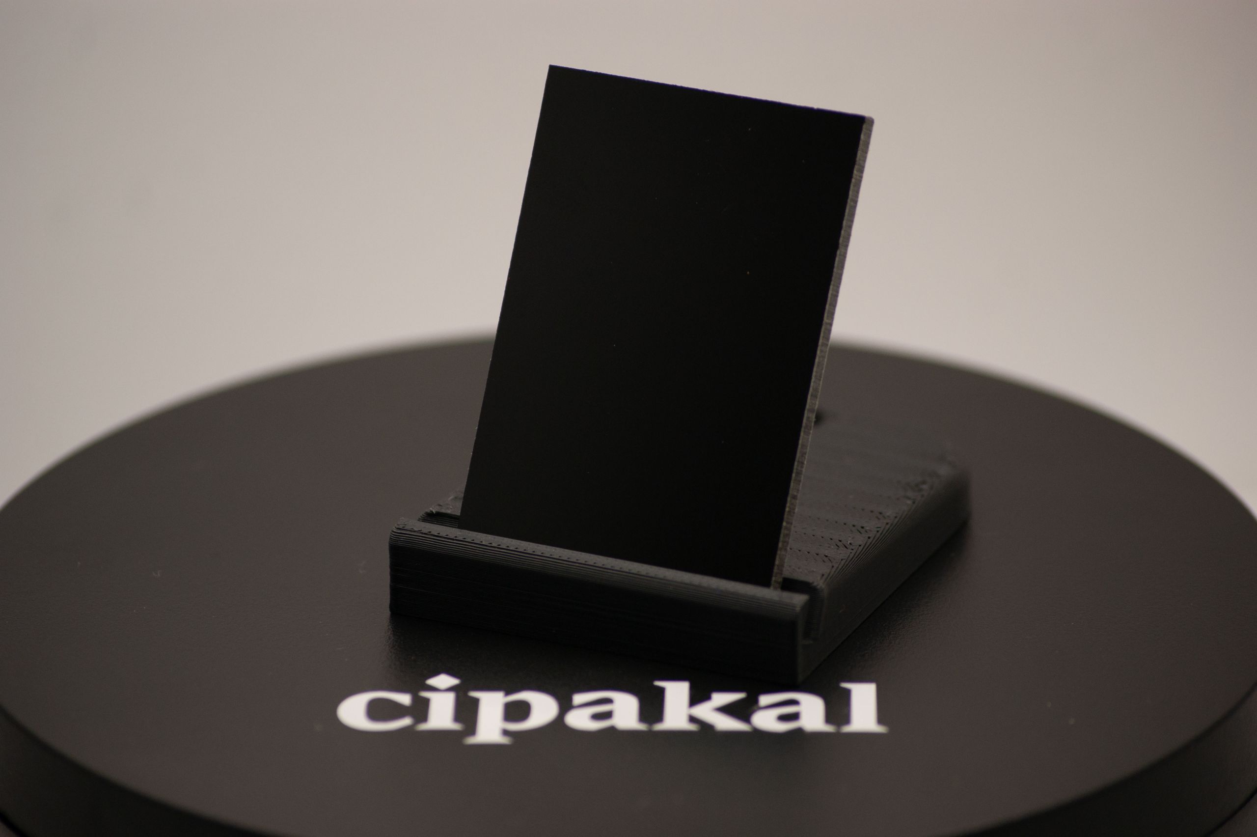 Alucom-negro-brillante Alucom Negro Brillante